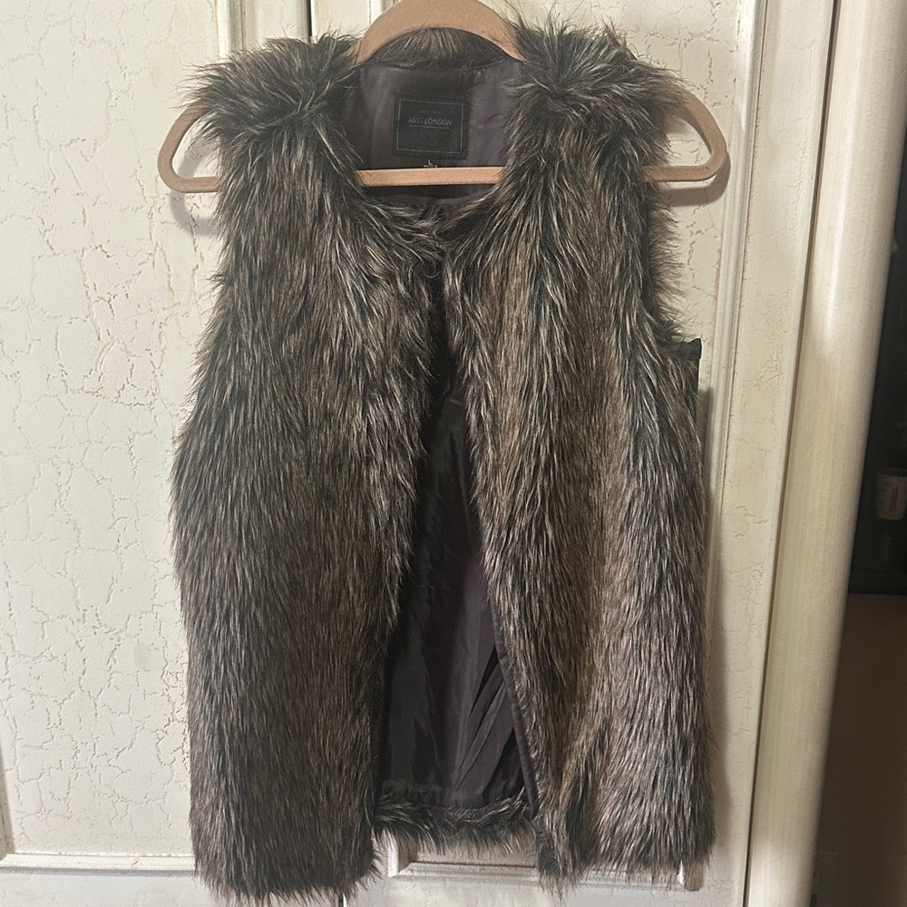 Miss London Faux Fur Vest in Brown and Gray